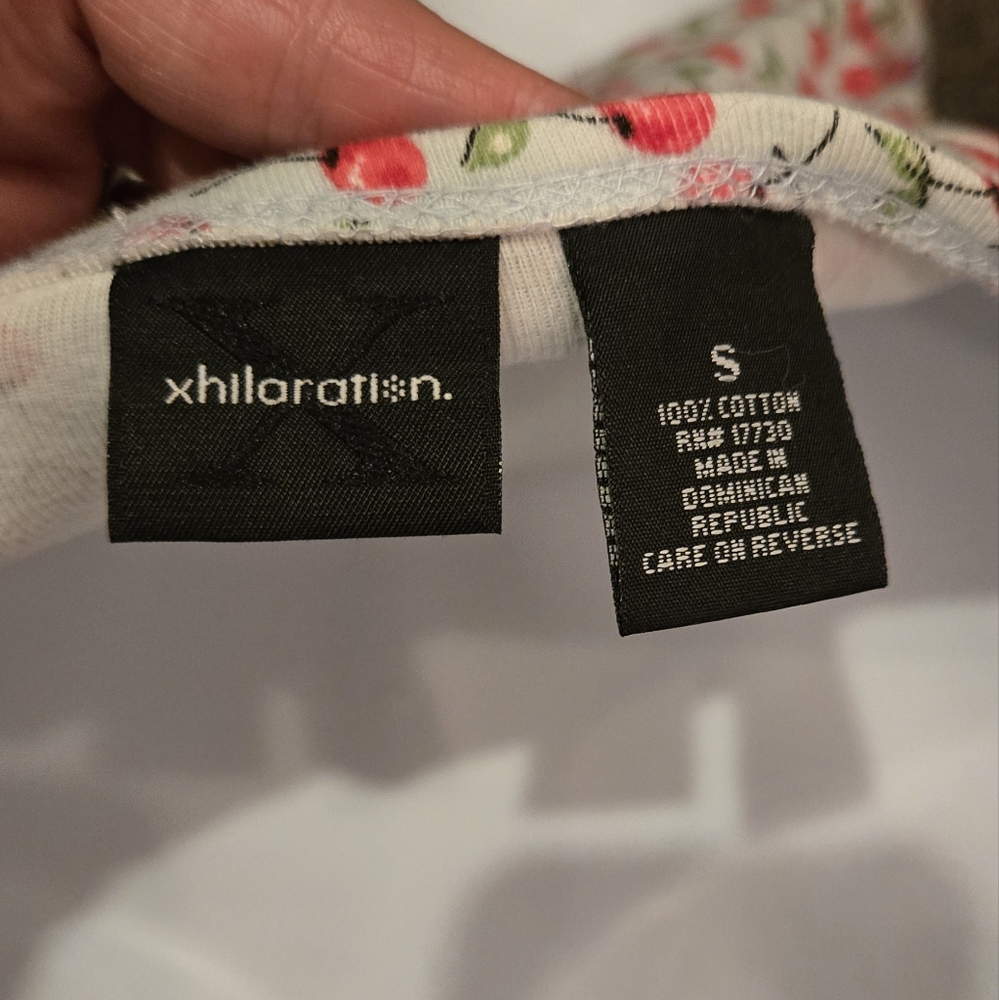 Xhilaration Cherry Print V-Neck Halter Top SzS NWT - Picture 6 of 6